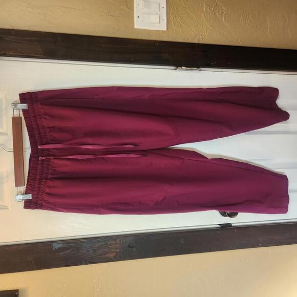 Layer 8 Pants - Layer 8 Women's Qwick-Dry Burgundy Activewear Pants- Size XL